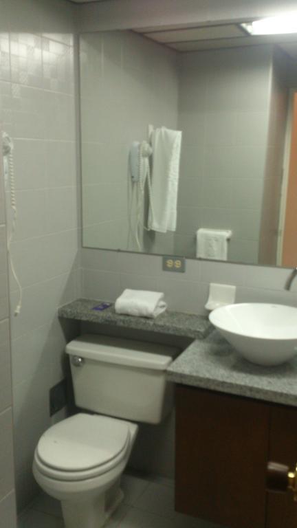 Hotel Boyaca Plaza Tunja Zimmer foto